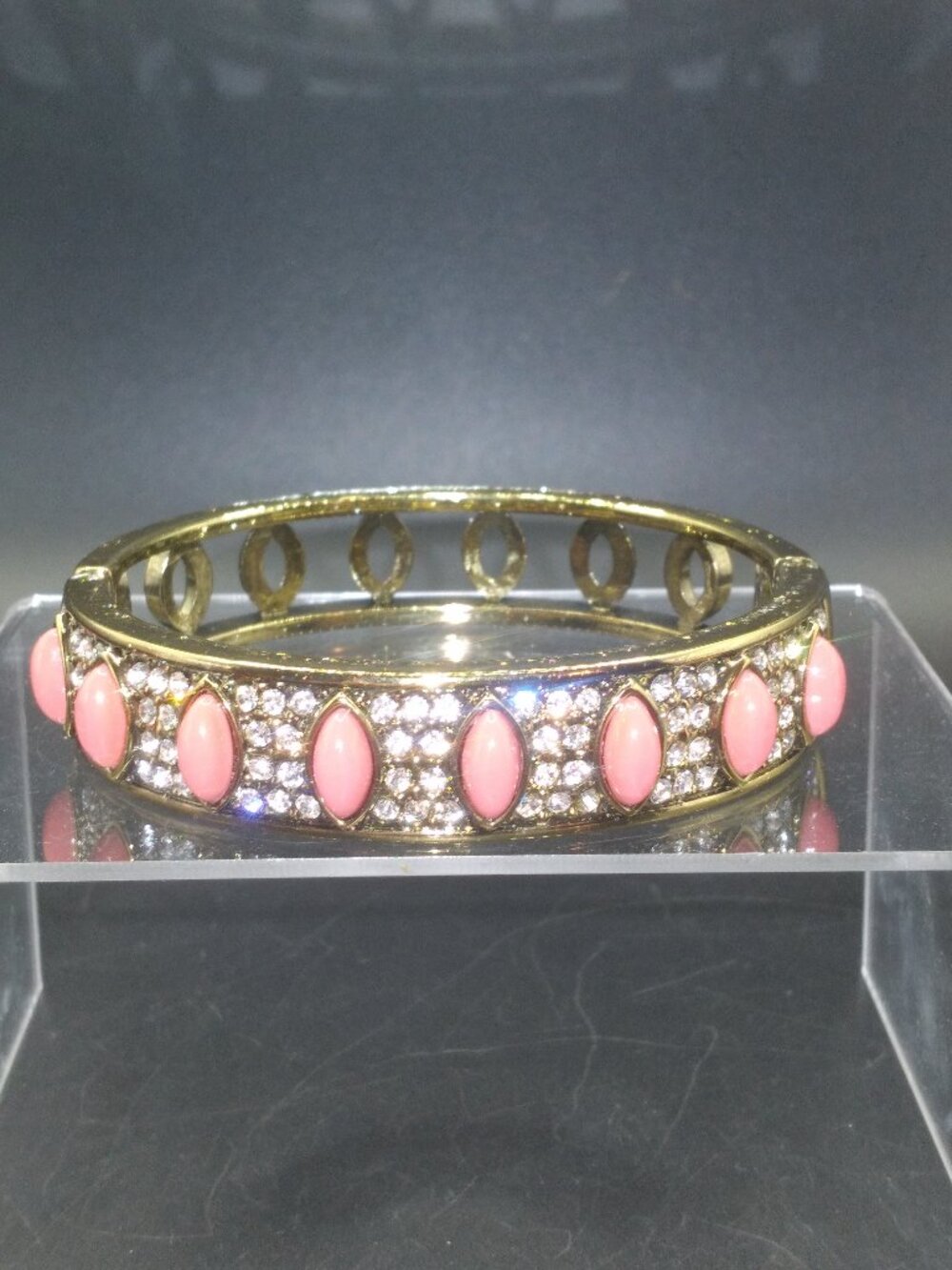 Signed Heidi Daus Pink Cabs Crystal Clamper Hinged Bangle Bracelet